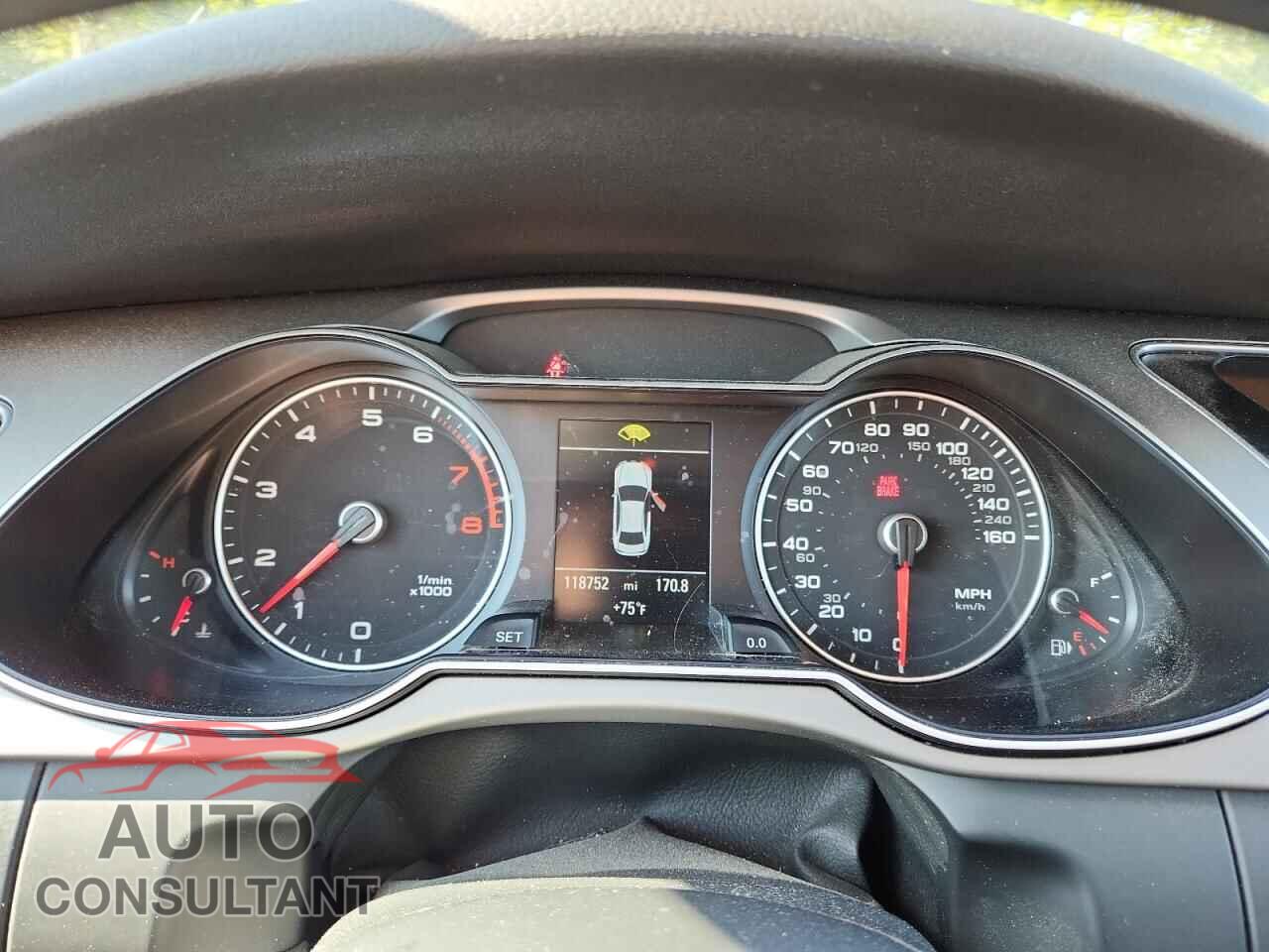 AUDI A4 2015 - WAUDFAFL2FA063575
