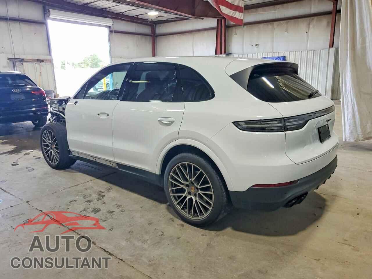 PORSCHE CAYENNE 2023 - WP1AA2AY2PDA00147