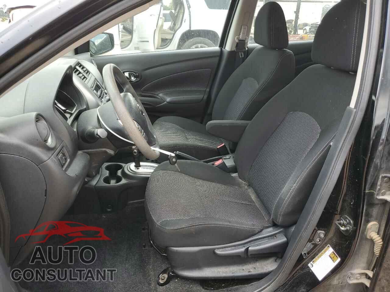 NISSAN VERSA 2017 - 3N1CN7AP3HL897903