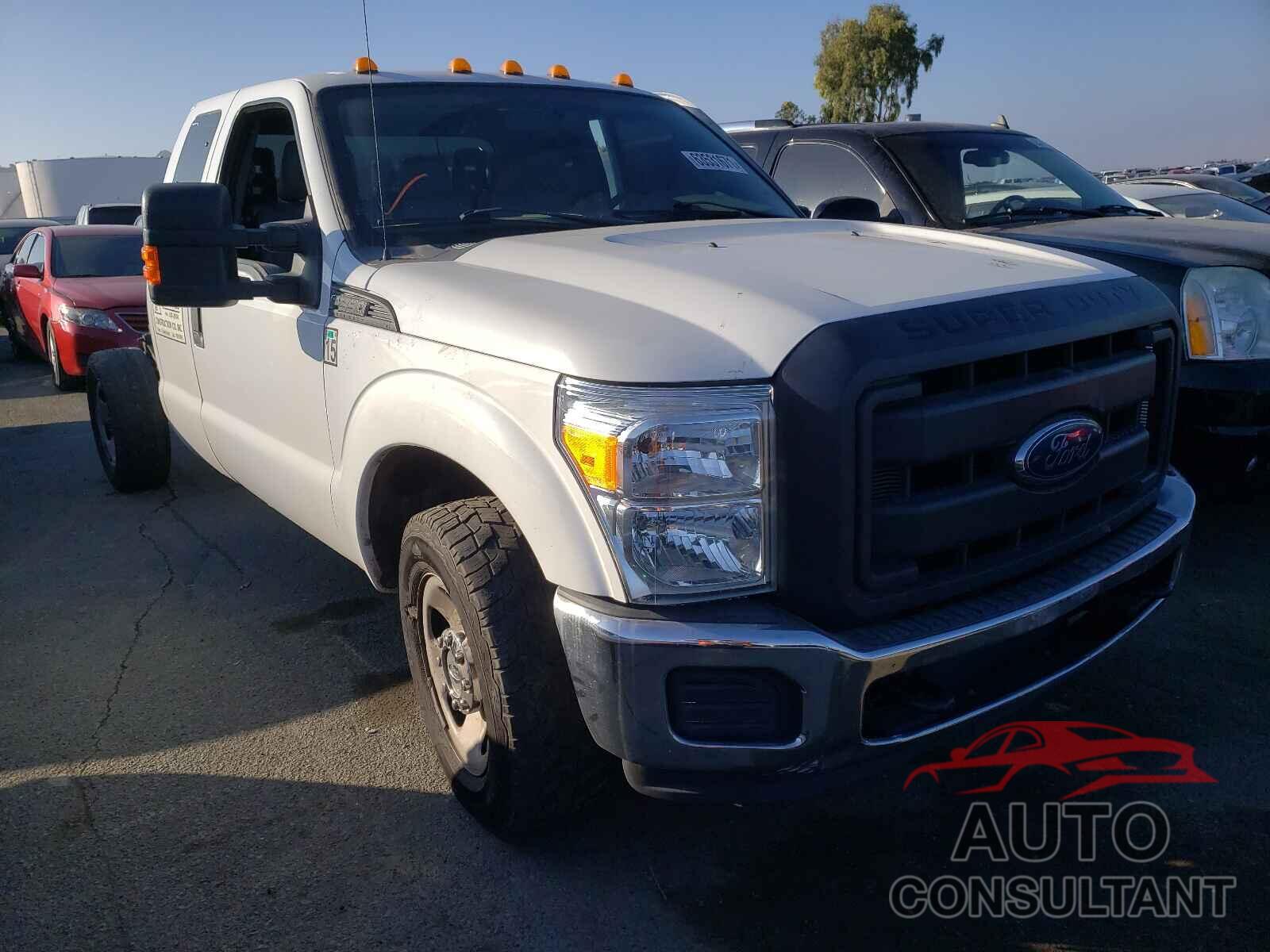 FORD F350 2016 - 1FD8X3E66GEB70806