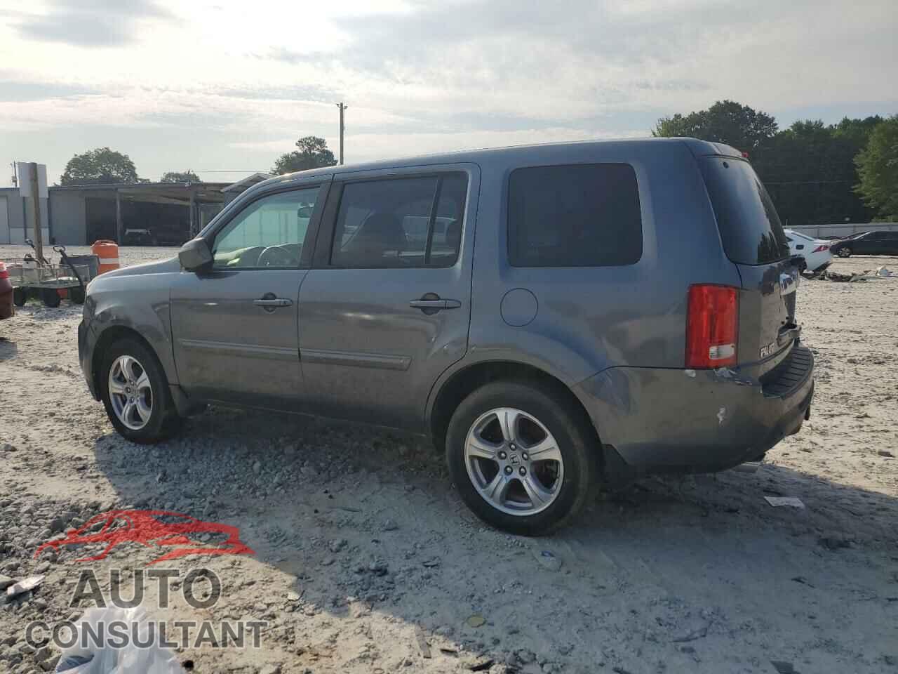 HONDA PILOT 2013 - 5FNYF3H57DB015959