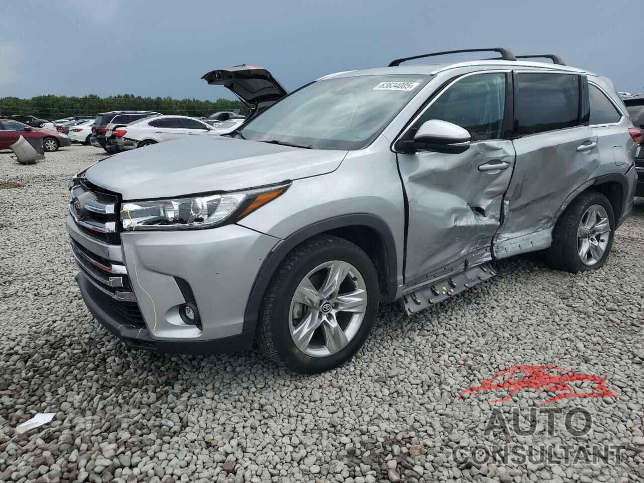 TOYOTA HIGHLANDER 2019 - 5TDYZRFH0KS361383
