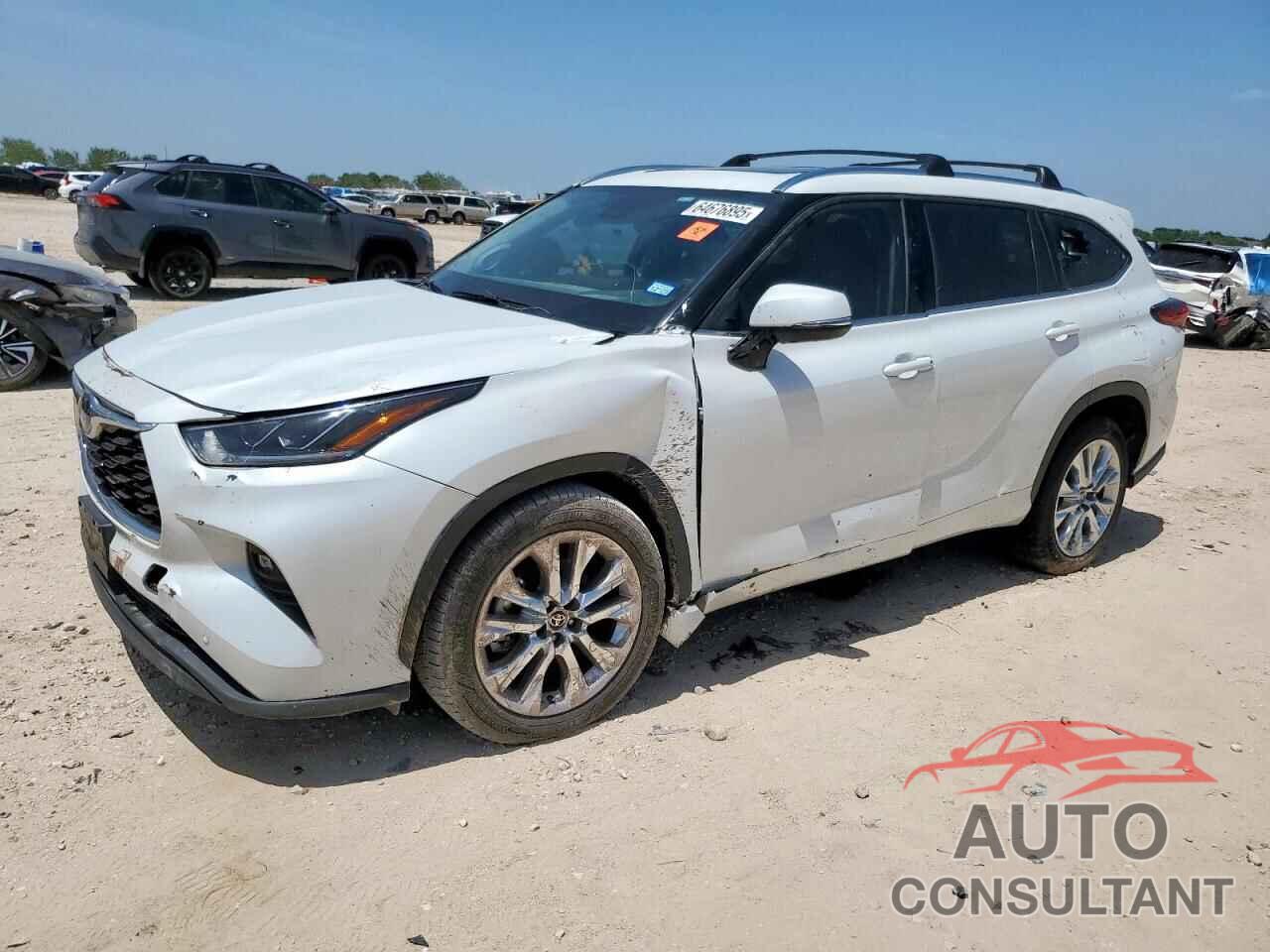 TOYOTA HIGHLANDER 2023 - 5TDKDRAHXPS011147