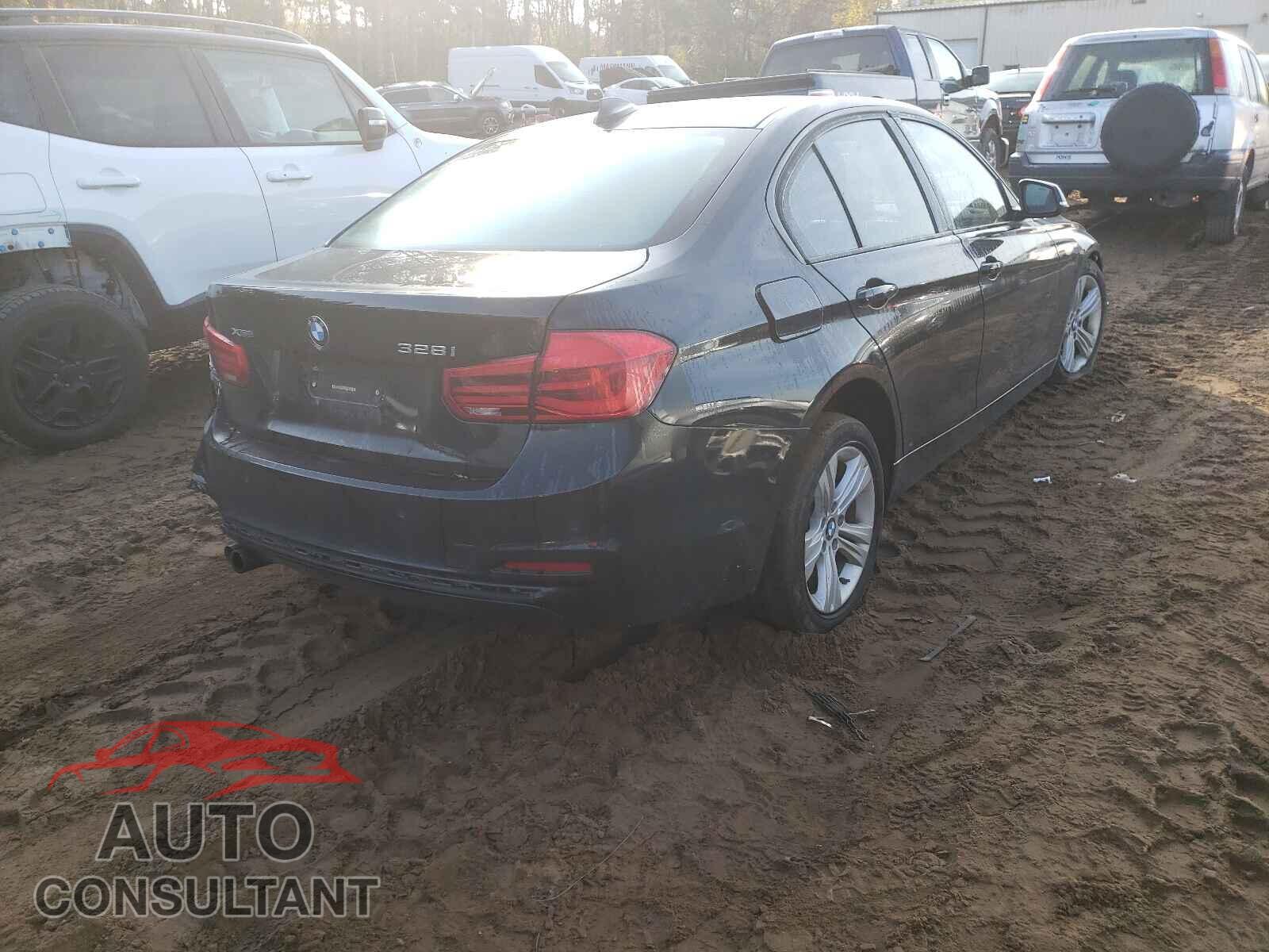 BMW 3 SERIES 2016 - WBA8E3G52GNU05357