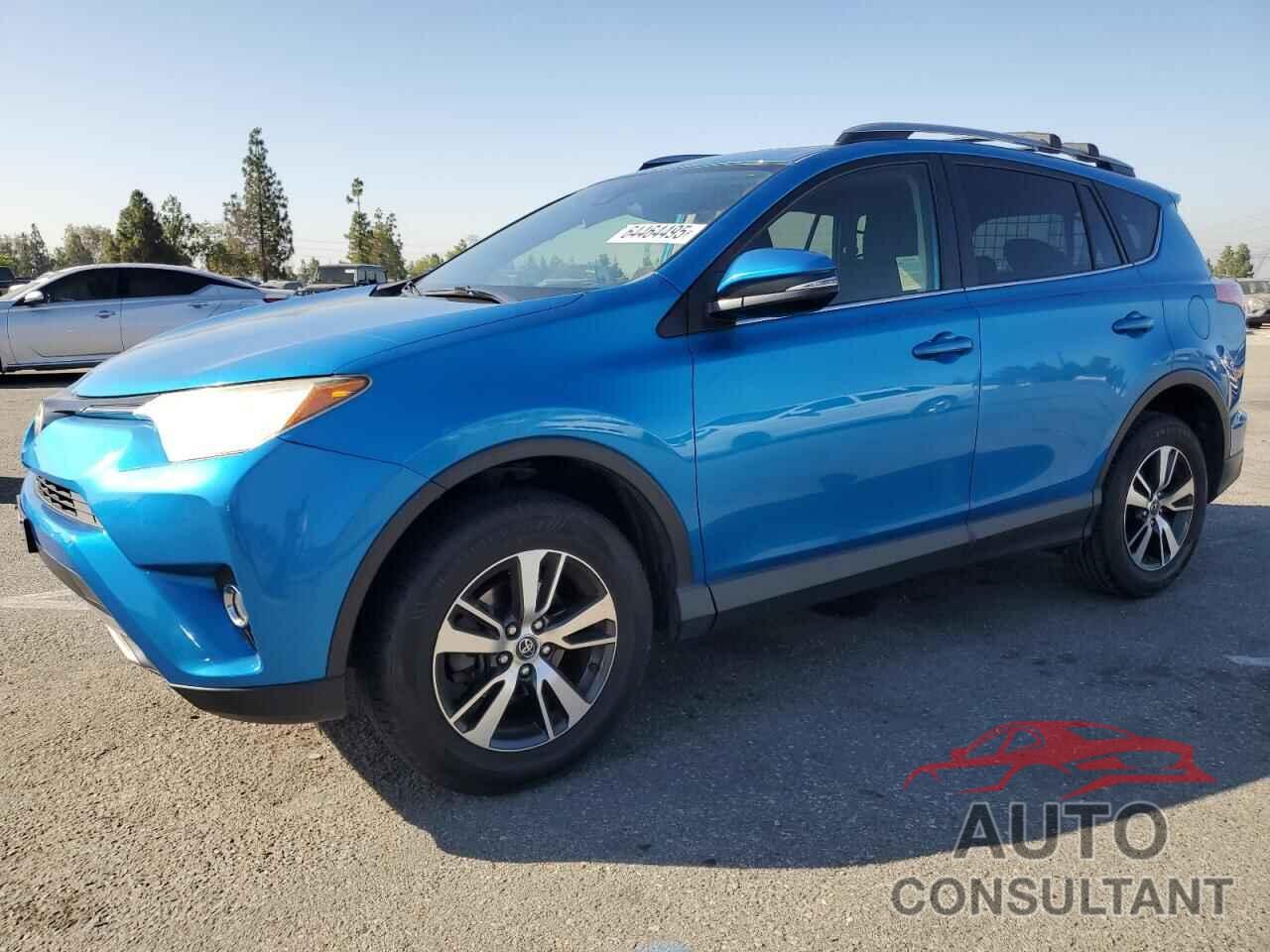 TOYOTA RAV4 2017 - JTMWFREV0HD104705
