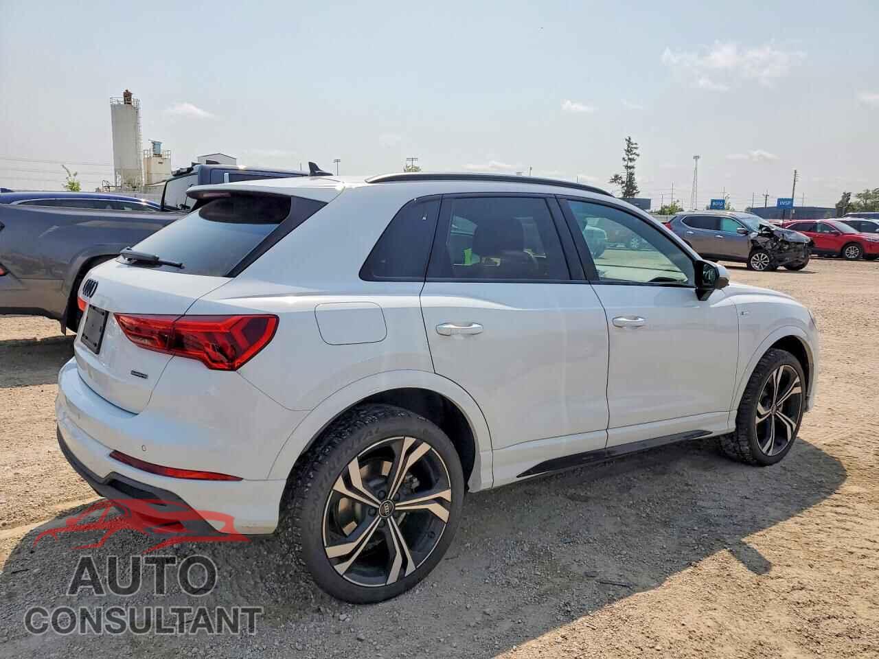 AUDI Q3 2024 - WA1EECF37R1179567