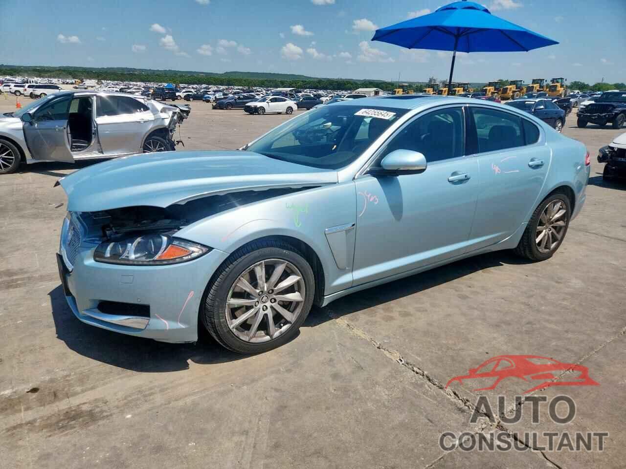 JAGUAR XF 2012 - SAJWA0FB4CLS28796