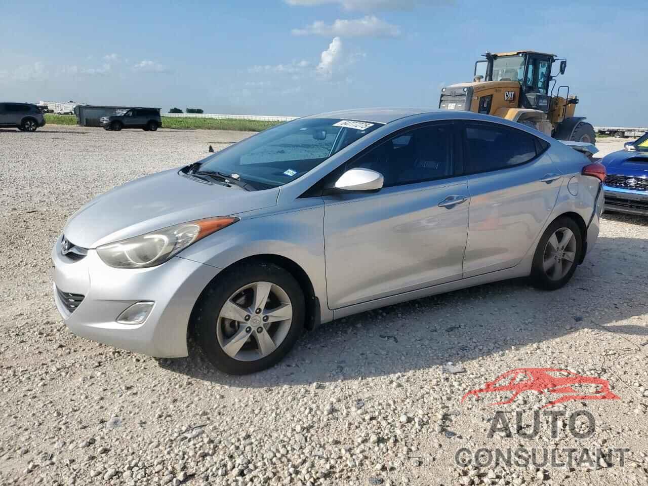HYUNDAI ELANTRA 2013 - KMHDH4AE7DU701186