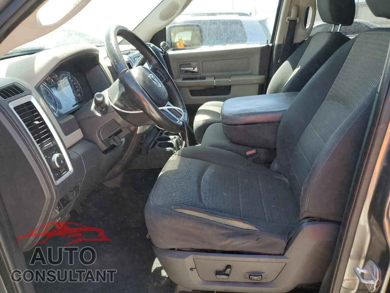 DODGE RAM 1500 2012 - 1C6RD7LT5CS203931