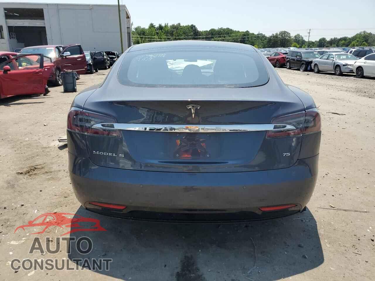 TESLA MODEL S 2017 - 5YJSA1E19HF220005