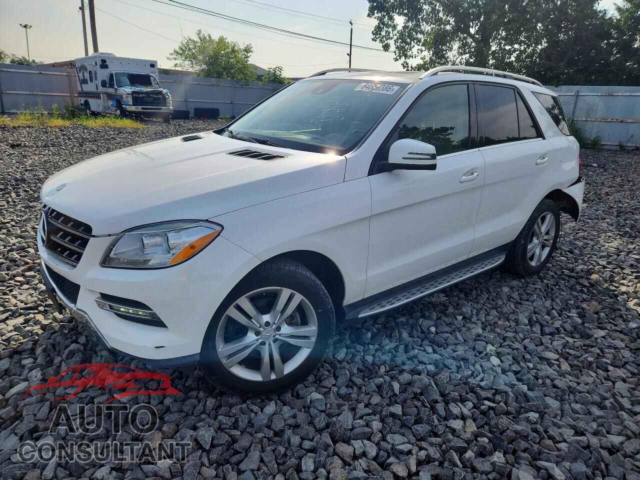 MERCEDES-BENZ M-CLASS 2015 - 4JGDA5HB7FA448459
