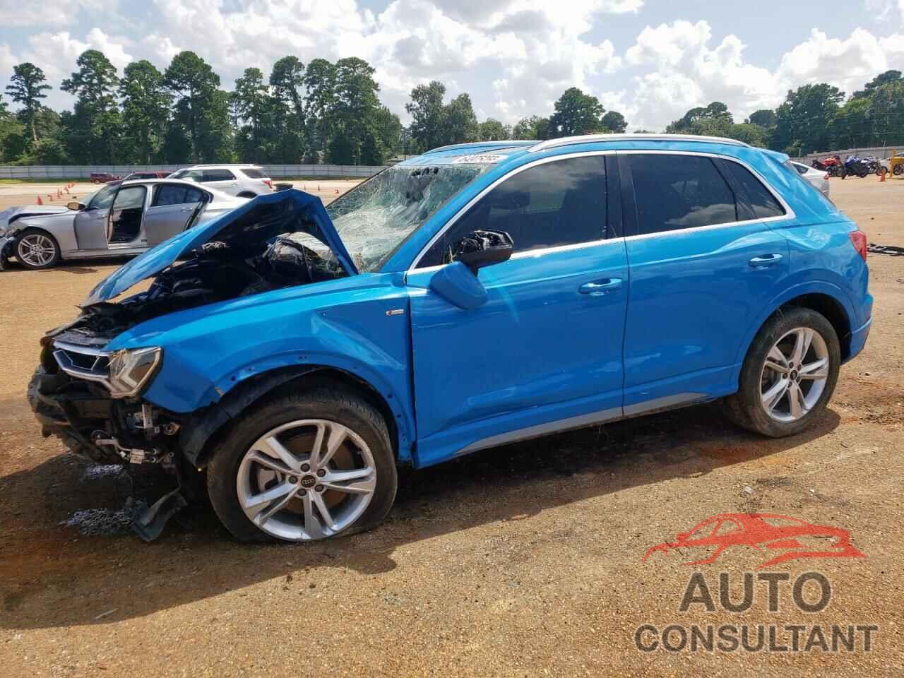 AUDI Q3 2022 - WA1EECF3XN1149666