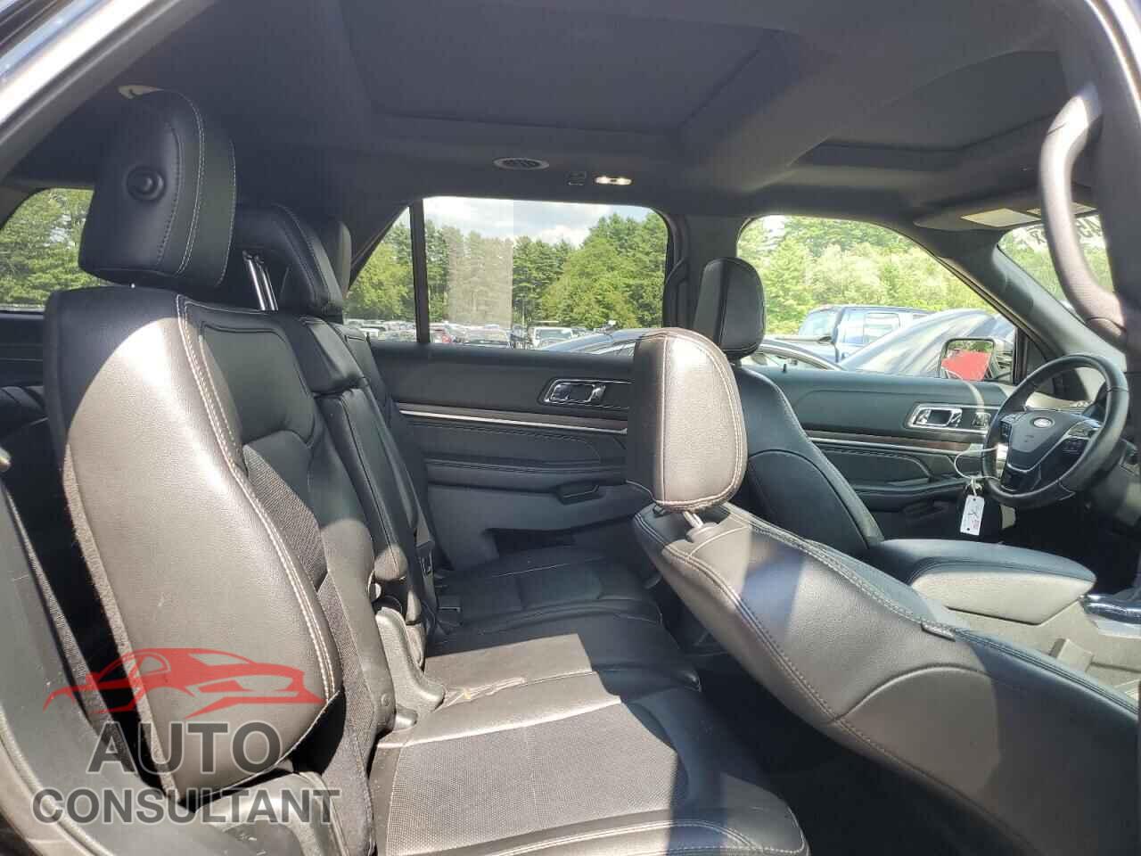FORD EXPLORER 2018 - 1FM5K8F82JGB67394