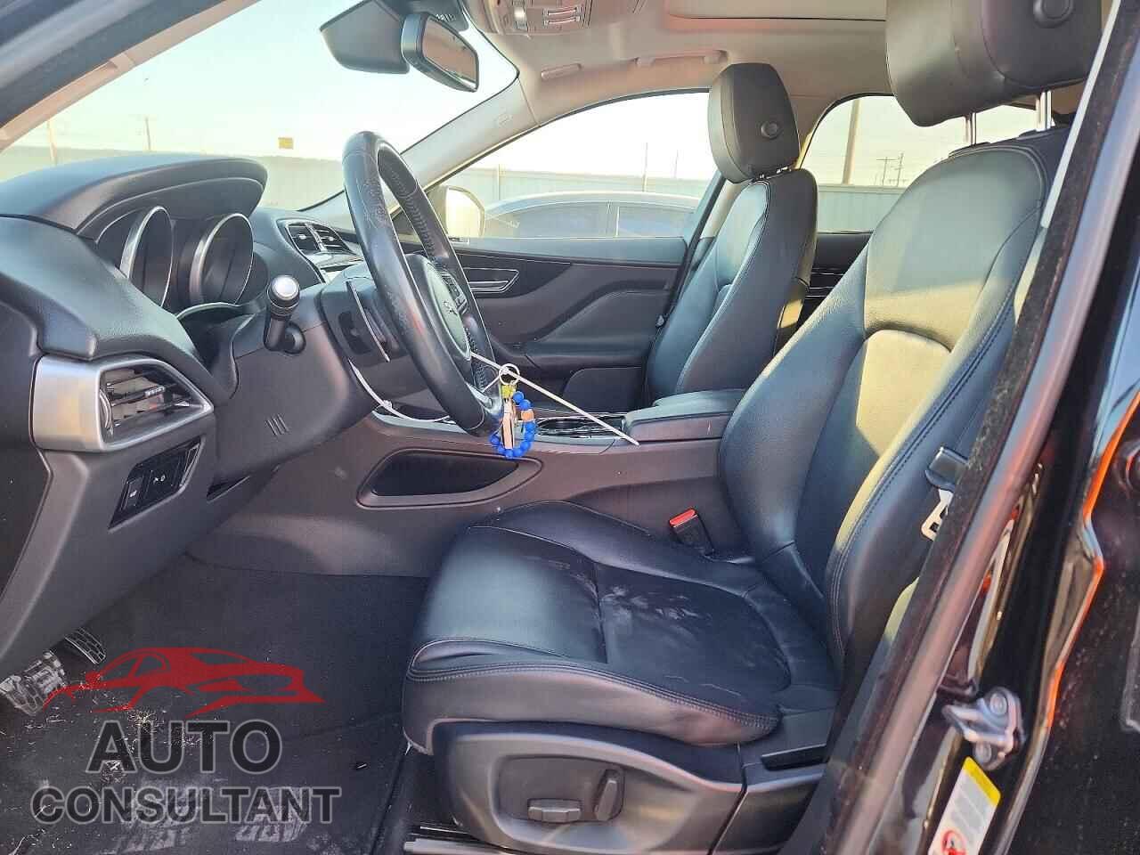 JAGUAR F-PACE 2017 - SADCJ2BV3HA063540
