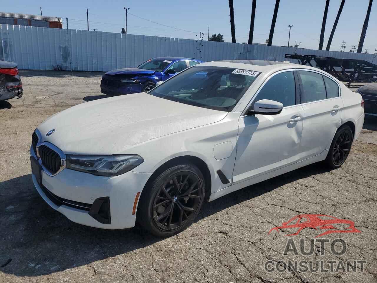 BMW 5 SERIES 2022 - WBA13AG04NCJ24900