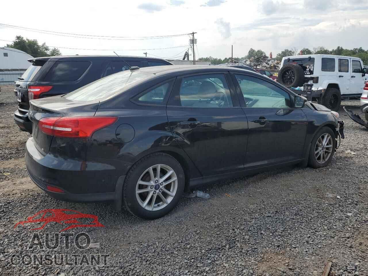 FORD FOCUS 2016 - 1FADP3F28GL218953