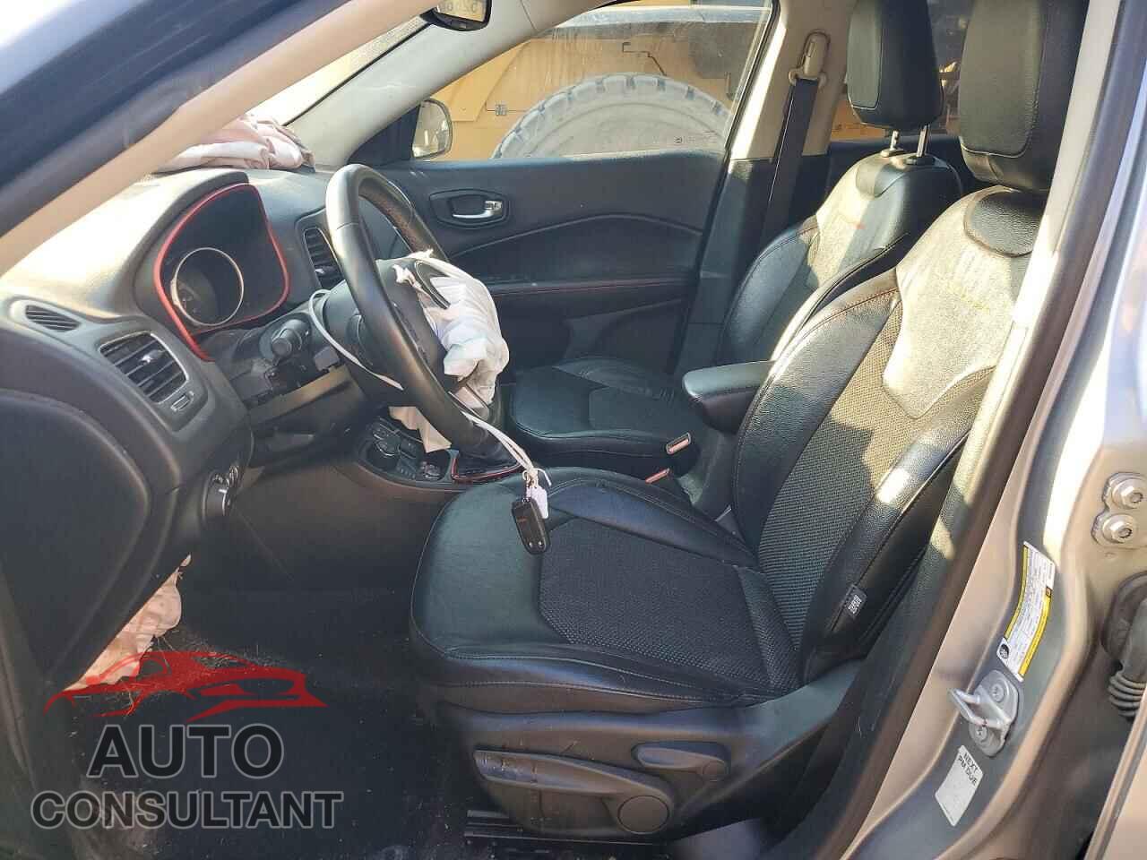 JEEP COMPASS 2021 - 3C4NJDDB0MT590988