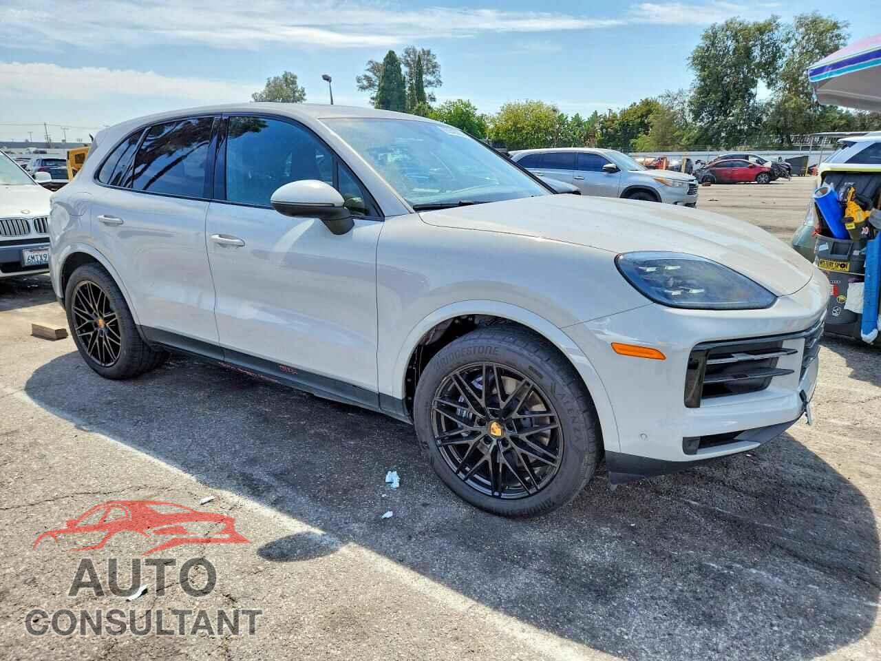 PORSCHE CAYENNE 2024 - WP1AA2AY7RDA09655
