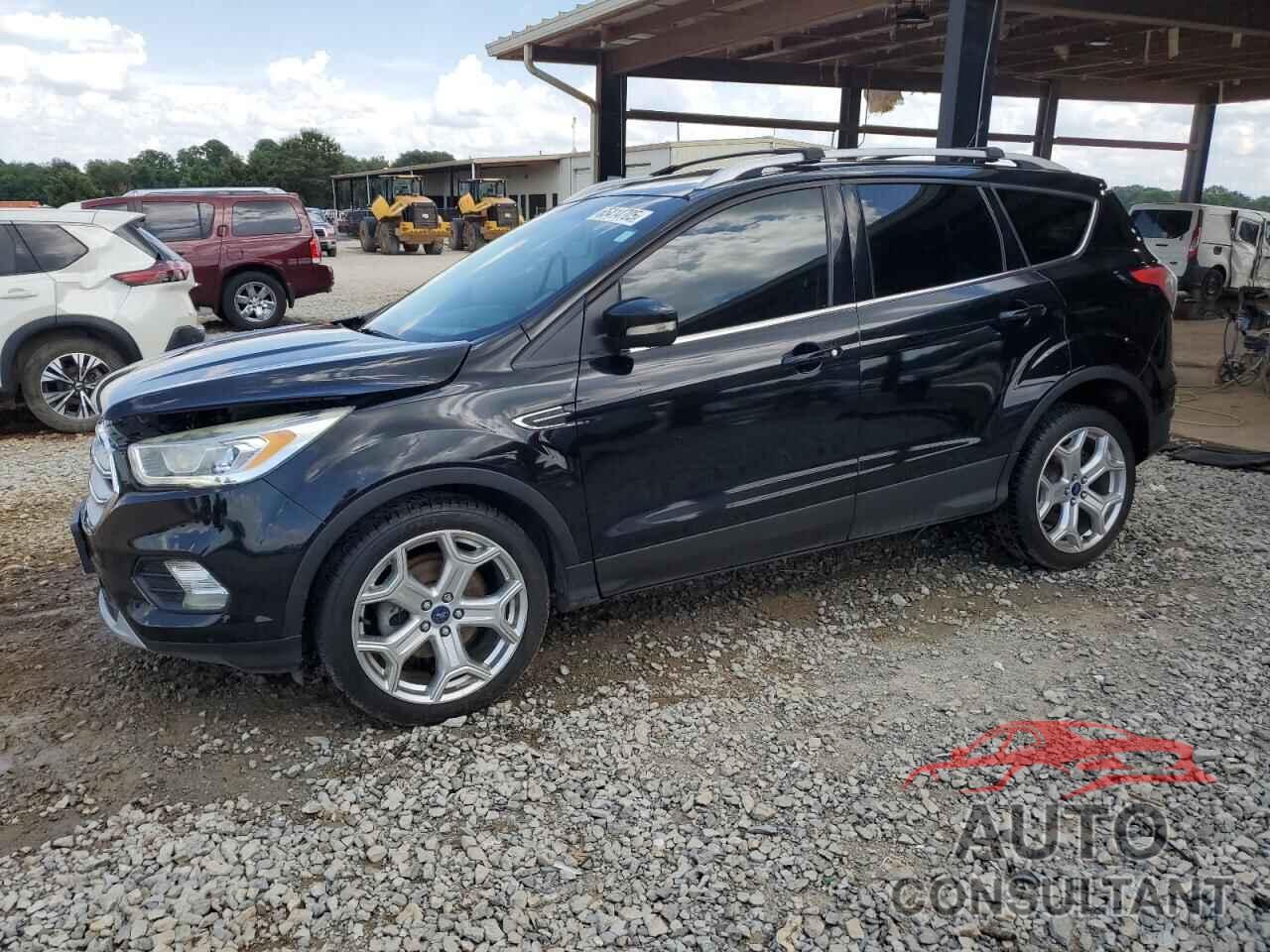 FORD ESCAPE 2017 - 1FMCU0JD4HUB64788