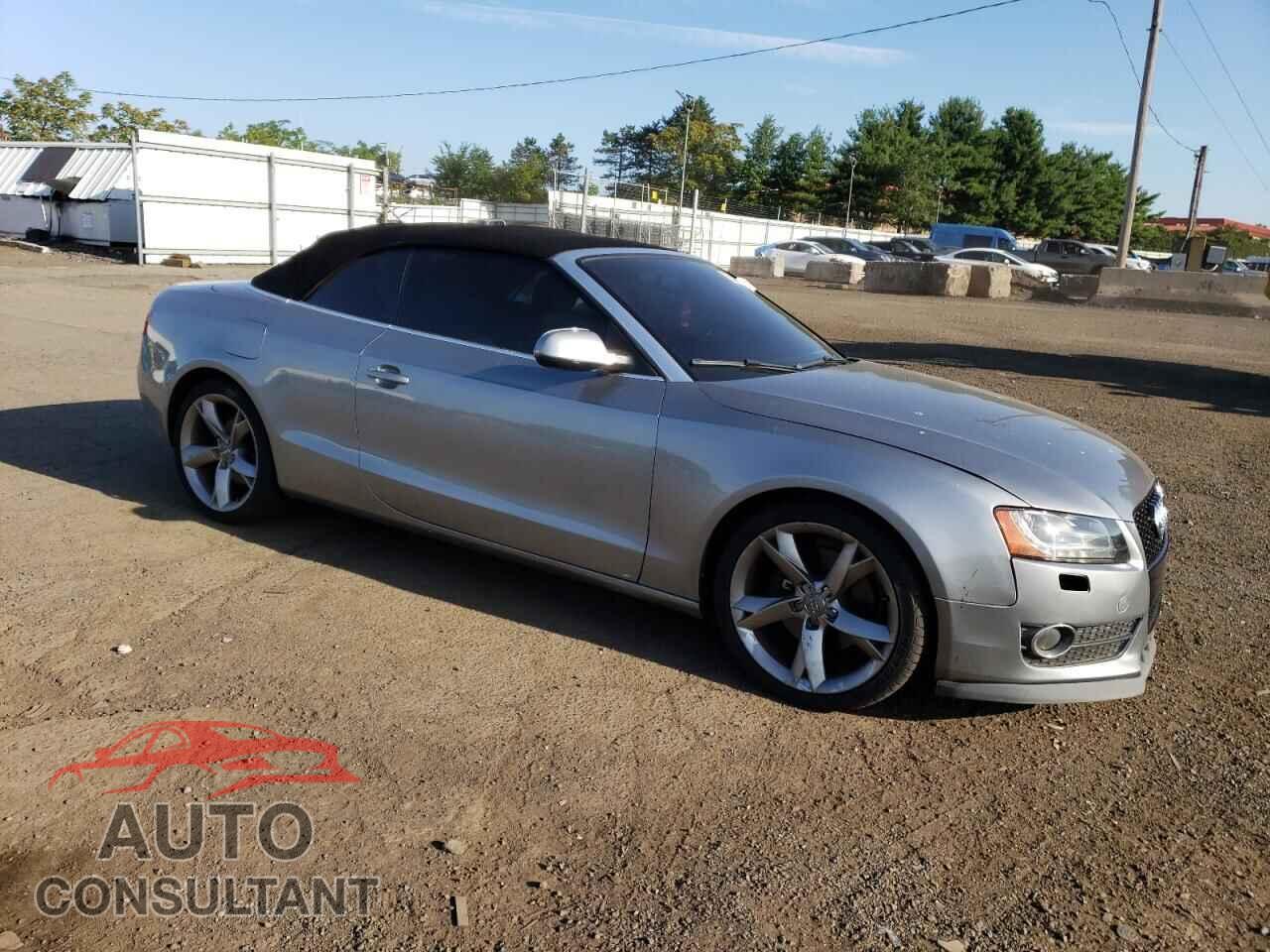 AUDI A5 2011 - WAULFAFH7BN010459