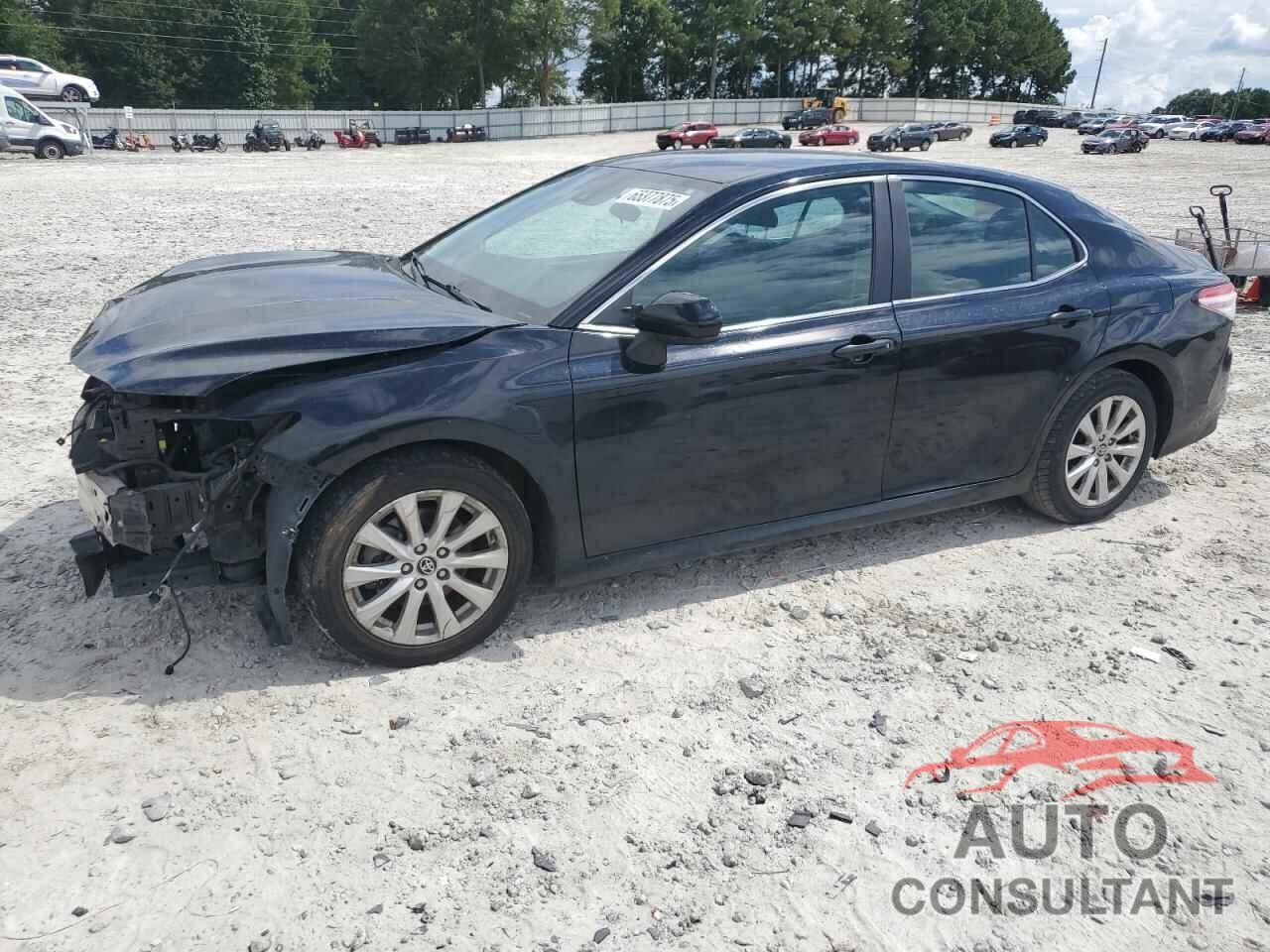 TOYOTA CAMRY 2018 - 4T1B11HK7JU145561