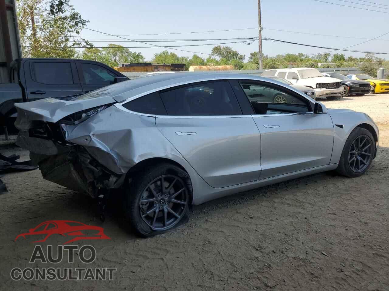 TESLA MODEL 3 2018 - 5YJ3E1EB5JF074838