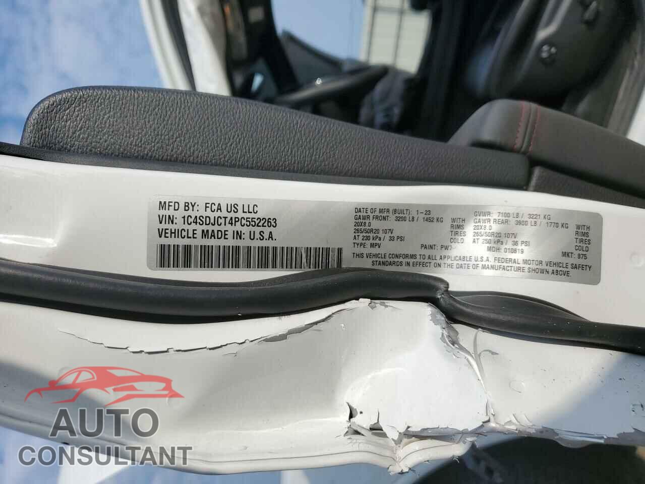 DODGE DURANGO 2023 - 1C4SDJCT4PC552263