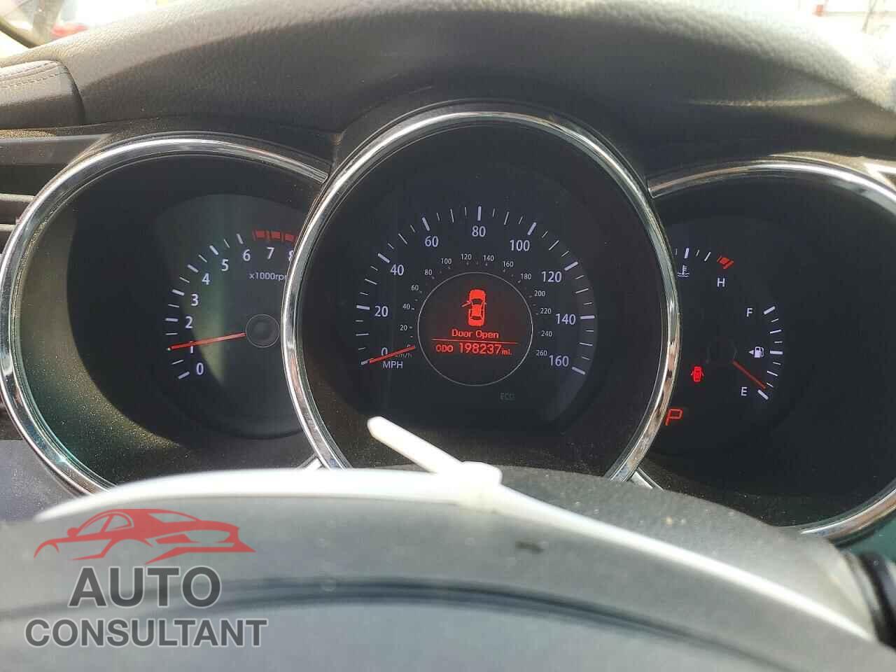 KIA OPTIMA 2011 - KNAGN4A75B5120768