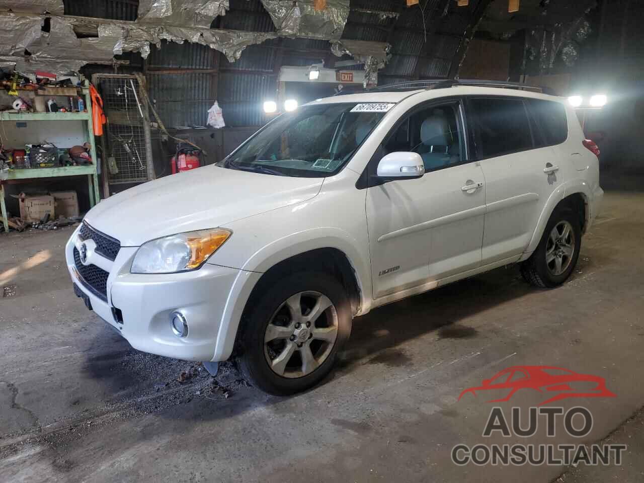 TOYOTA RAV4 2011 - 2T3DF4DVXBW136857
