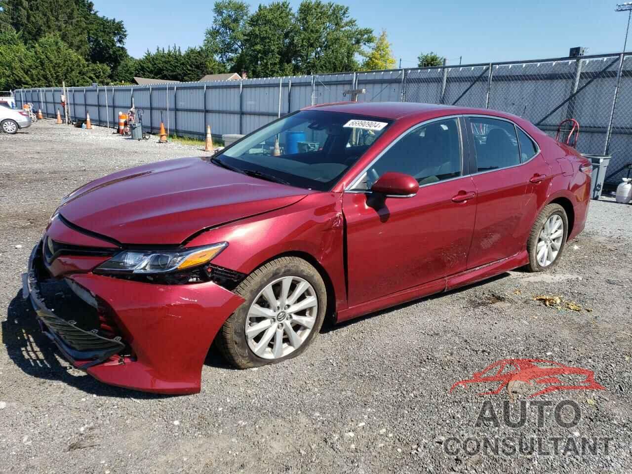 TOYOTA CAMRY 2018 - 4T1B11HK5JU563567