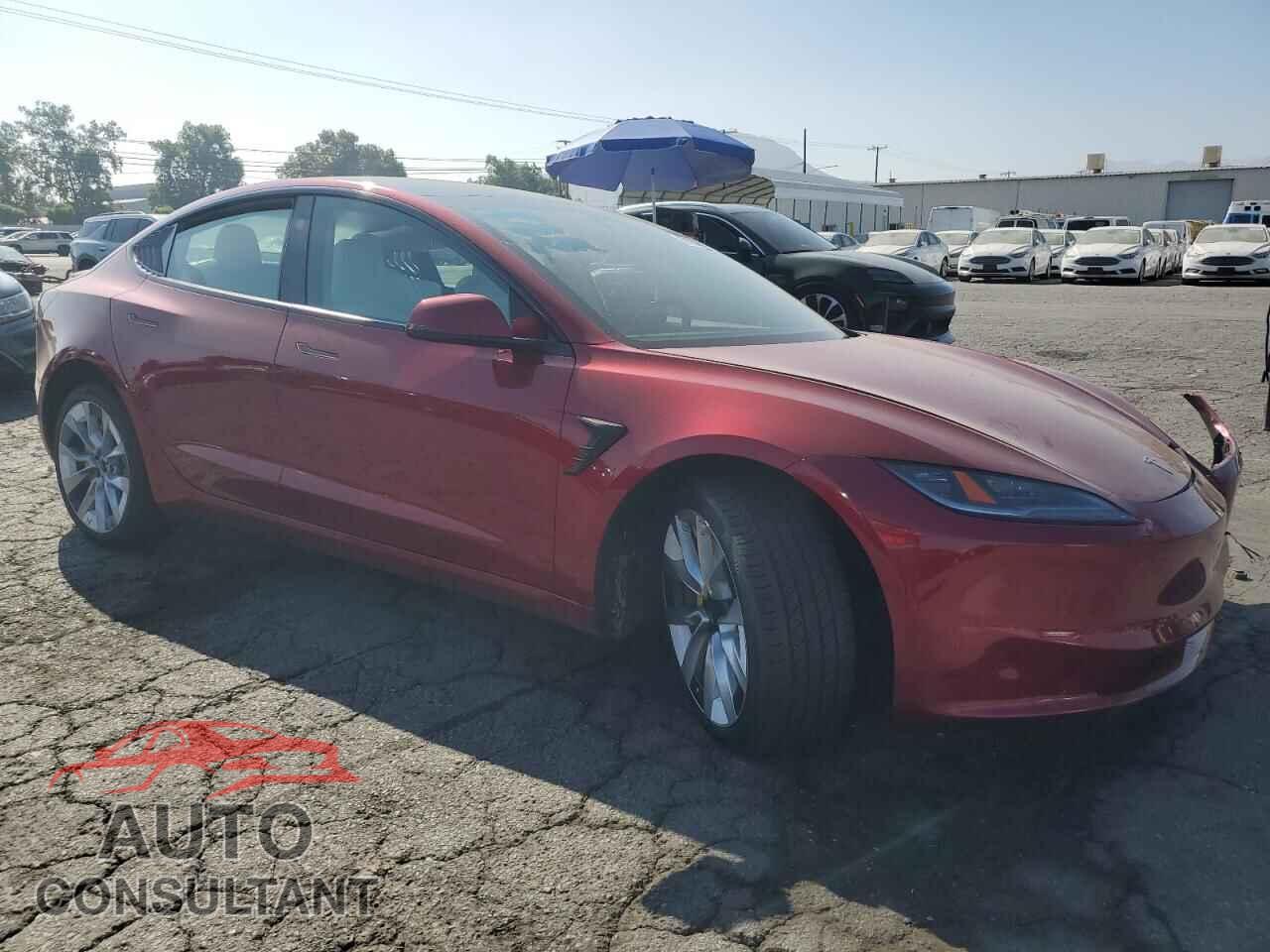 TESLA MODEL 3 2024 - 5YJ3E1EB7RF811792