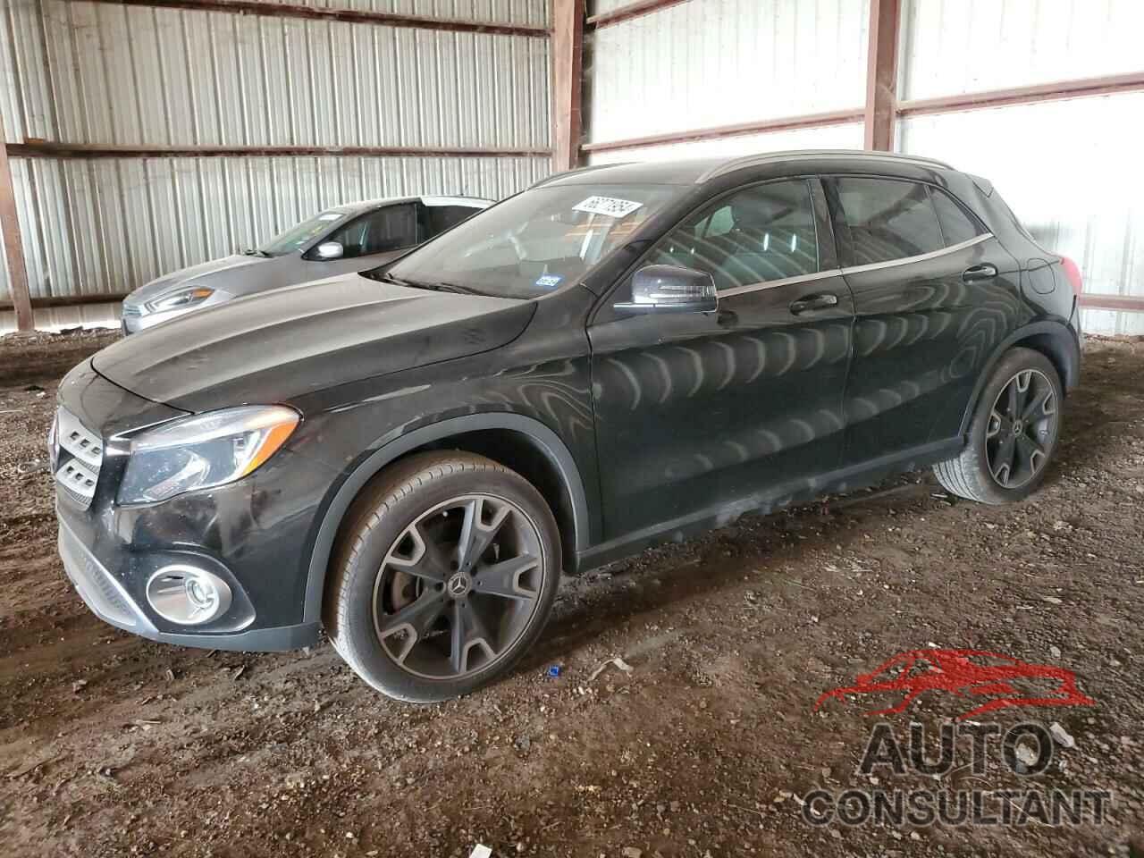 MERCEDES-BENZ GLA-CLASS 2019 - WDCTG4EB1KU005742