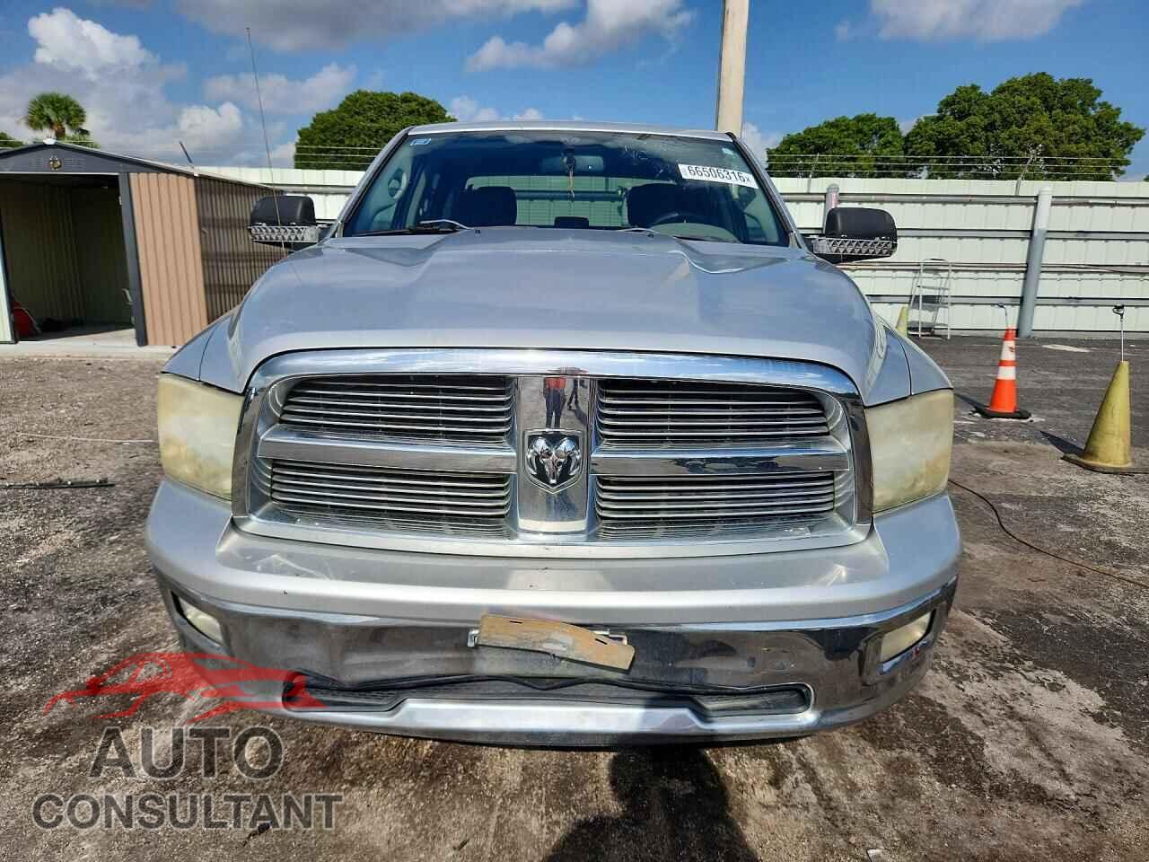 DODGE RAM 1500 2012 - 1C6RD6LT1CS153720