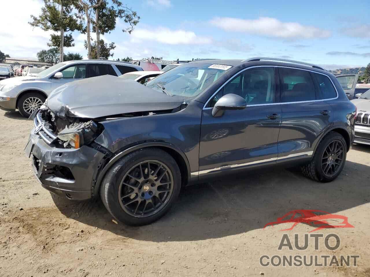 VOLKSWAGEN TOUAREG 2011 - WVGFF9BPXBD003924