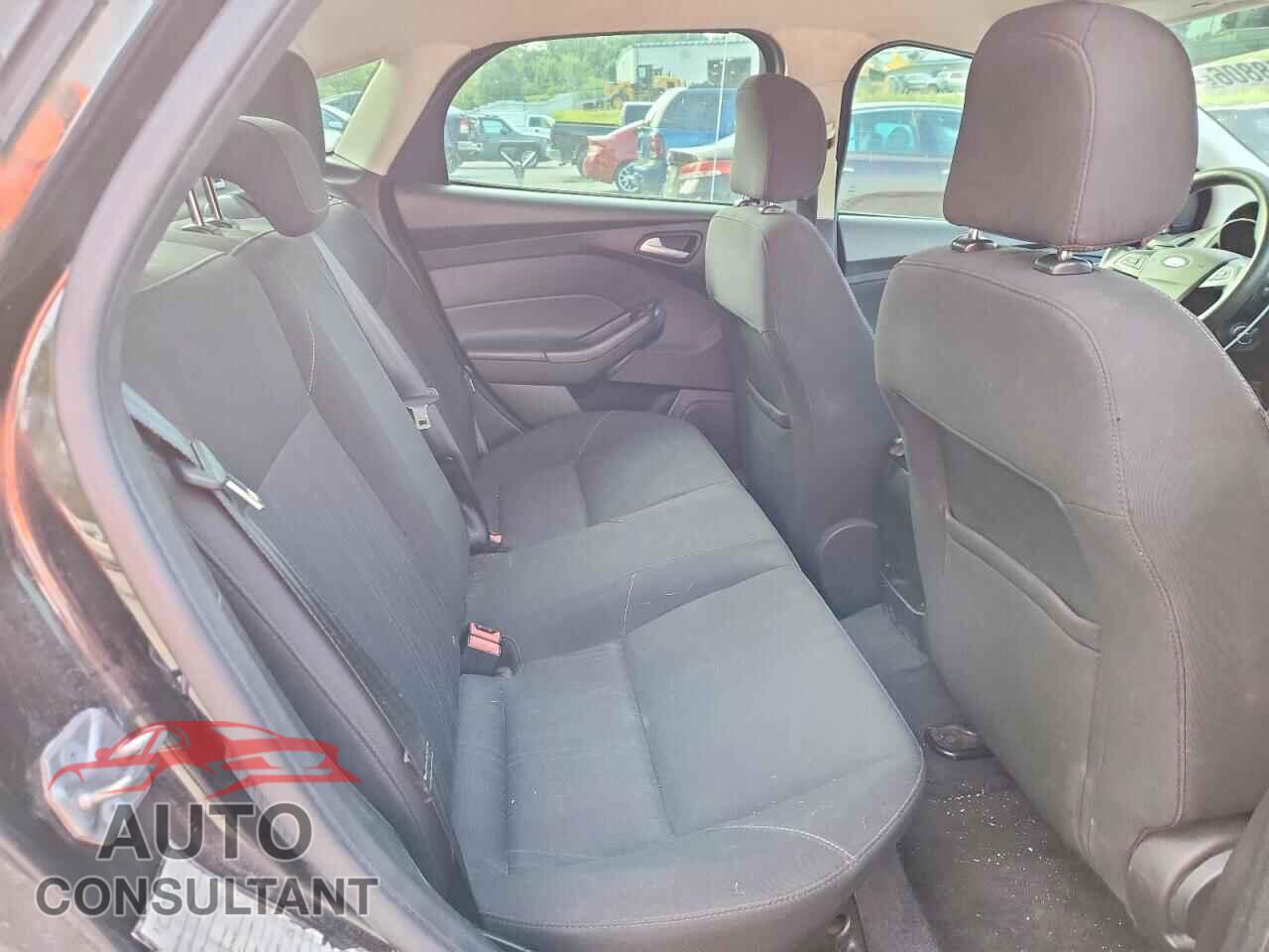 FORD FOCUS 2016 - 1FADP3F21GL291114