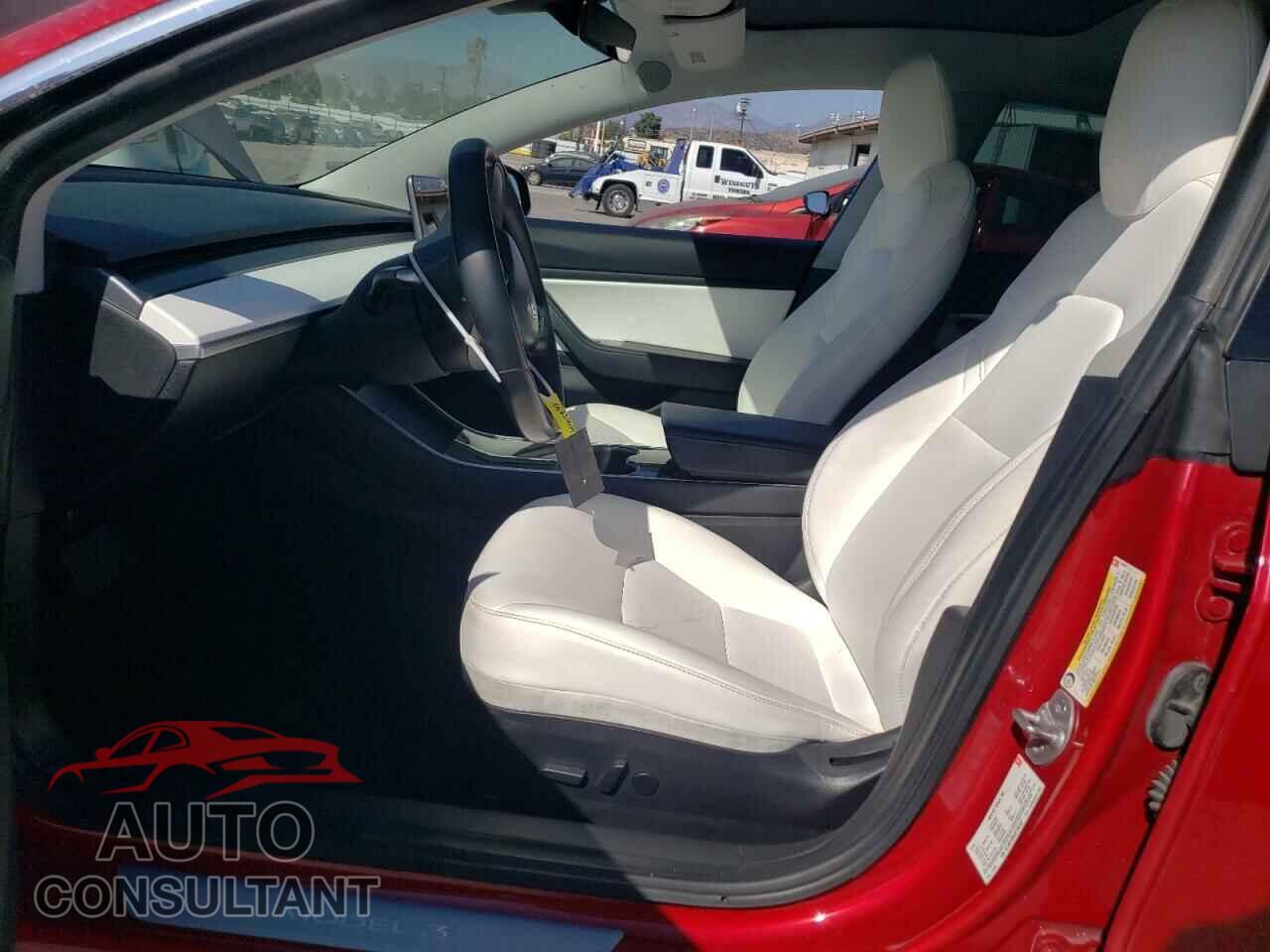 TESLA MODEL 3 2018 - 5YJ3E1EB0JF135187
