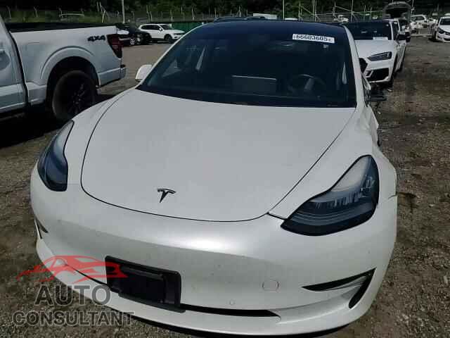 TESLA MODEL 3 2018 - 5YJ3E1EA5JF154633