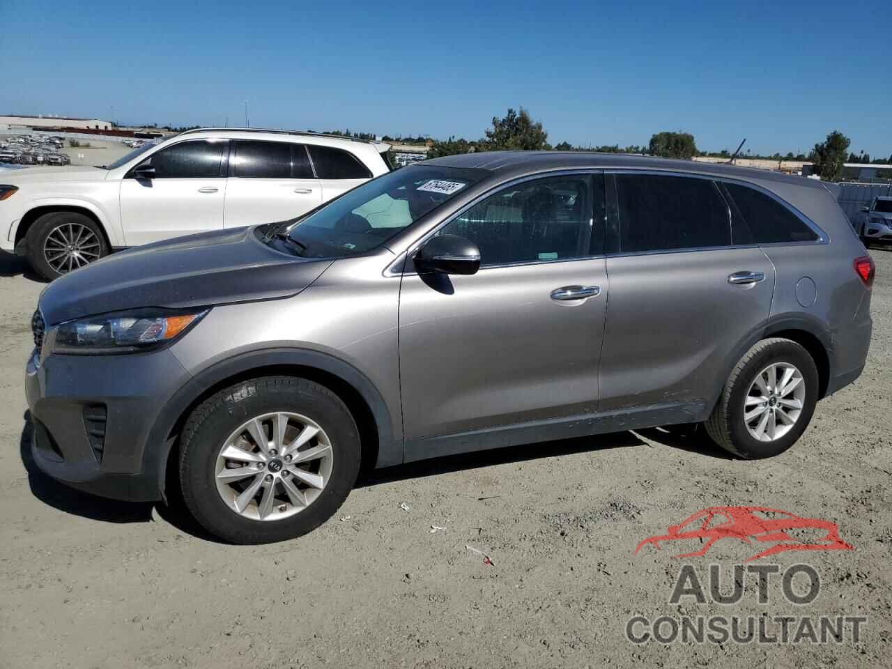 KIA SORENTO 2019 - 5XYPG4A50KG553482