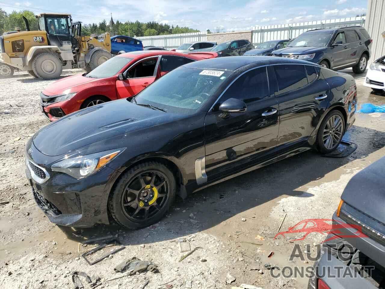 KIA STINGER 2018 - KNAE15LA3J6025197