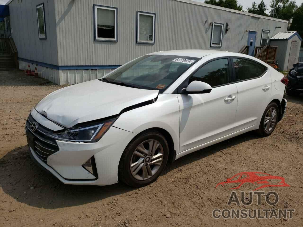 HYUNDAI ELANTRA 2020 - 5NPD84LF8LH580946