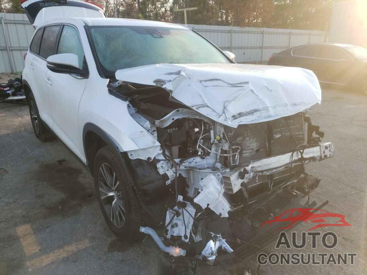 TOYOTA HIGHLANDER 2019 - 5TDZARFH1KS046507
