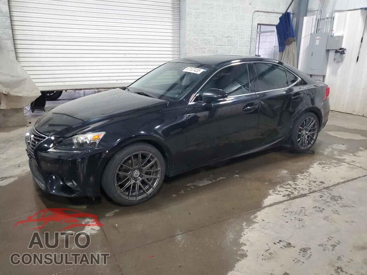 LEXUS IS 2014 - JTHCF1D25E5005135