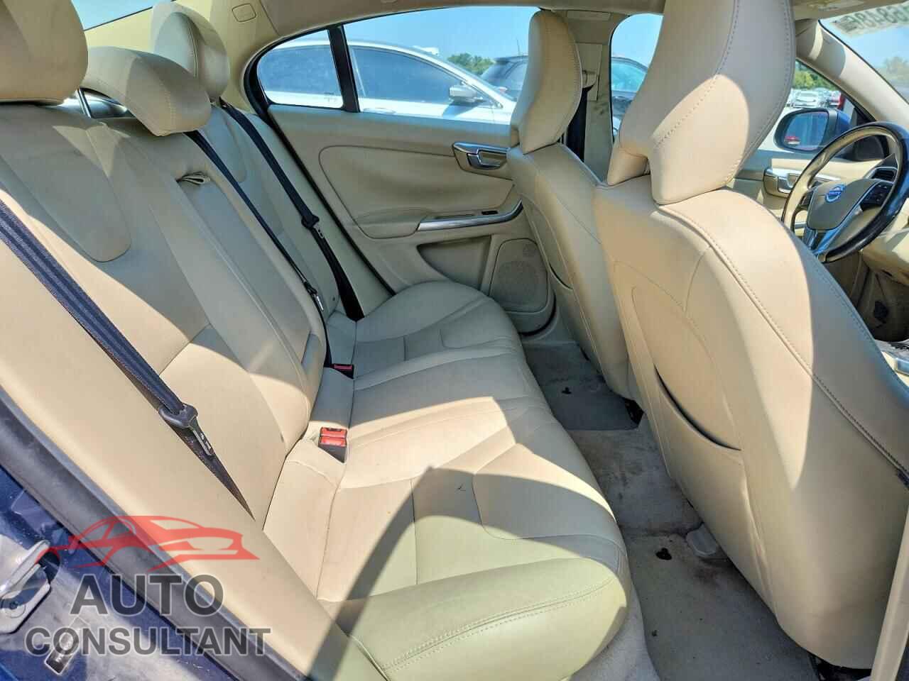 VOLVO S60 2015 - YV126MFK3F1345804
