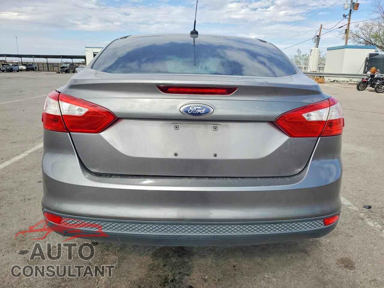 FORD FOCUS 2014 - 1FADP3F29EL249349