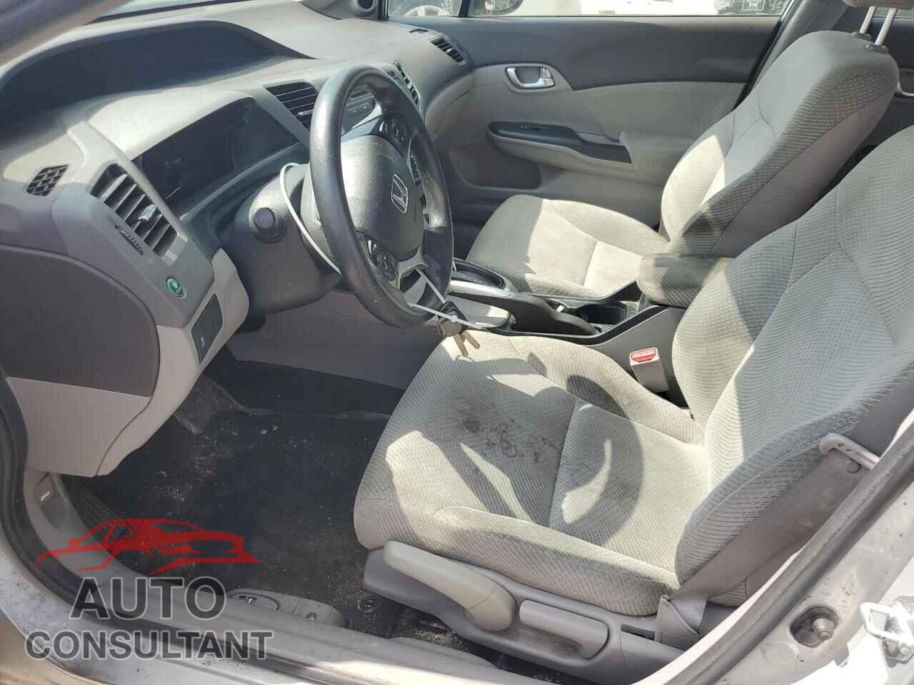 HONDA CIVIC 2012 - JHMFB4F27CS004591