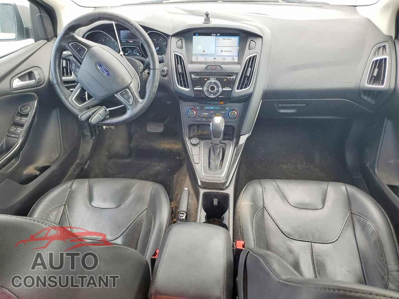 FORD FOCUS 2017 - 1FADP3J21HL280011