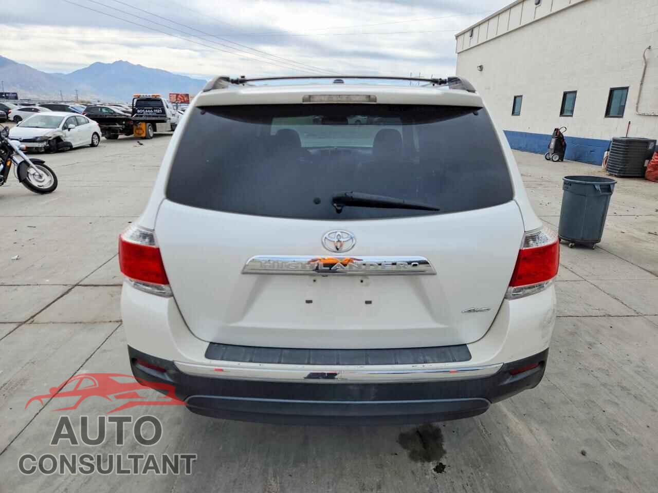 TOYOTA HIGHLANDER 2013 - 5TDDK3EH8DS190872
