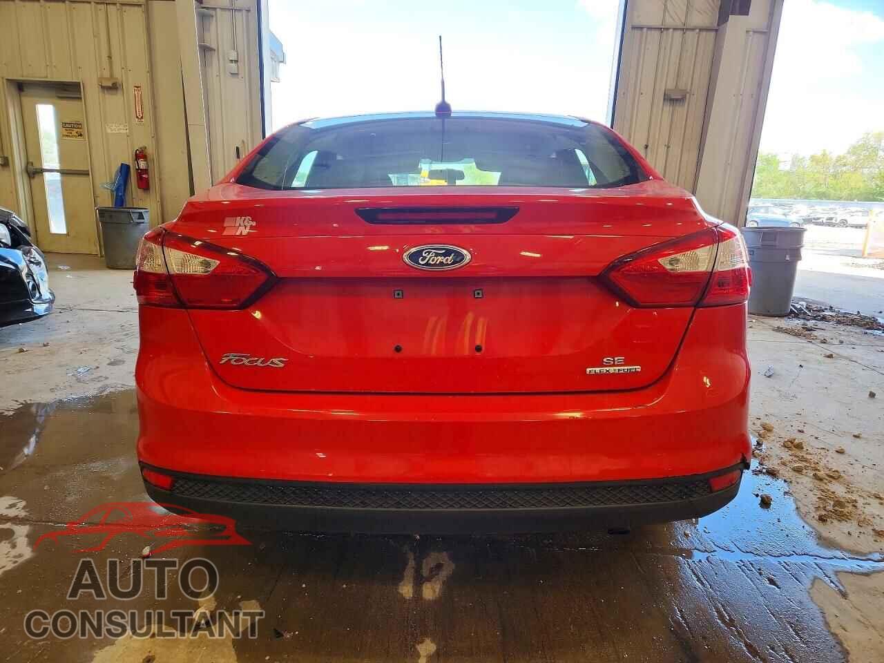 FORD FOCUS 2014 - 1FADP3F23EL280290