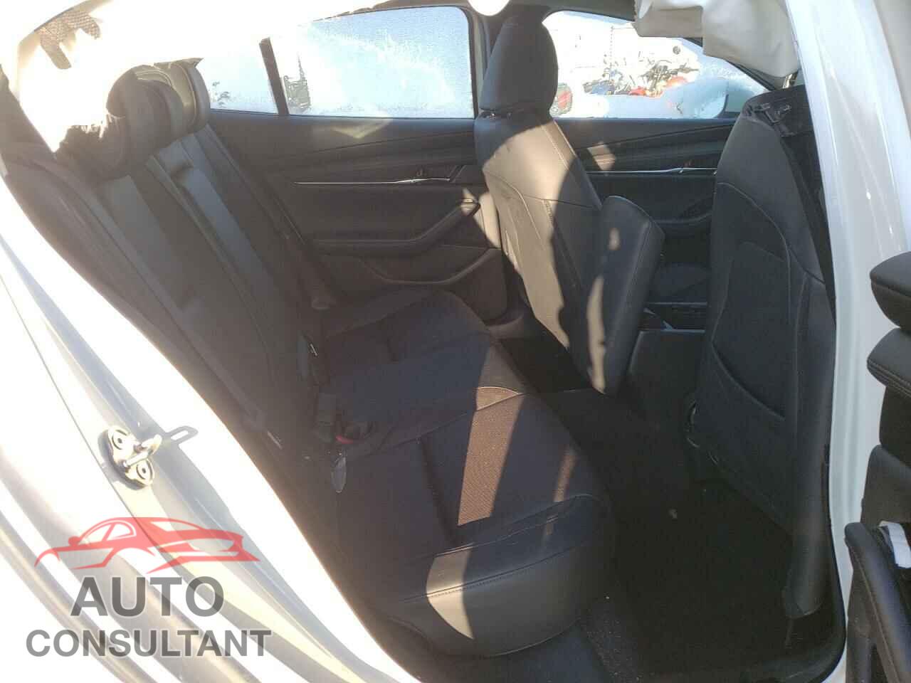 MAZDA 3 2020 - JM1BPBEM7L1162525