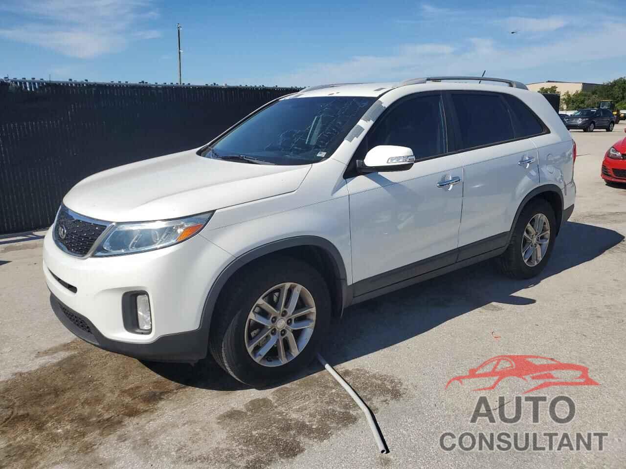 KIA SORENTO 2015 - 5XYKT4A75FG556780